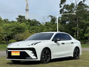 MY2023 LYNK&CO 03 2.0TD DCT Jing Pro