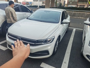 MY2020  Bora  1.5L  AT  Fashion