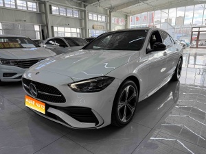 2022款 奔驰C级 C 260 L 皓夜运动版