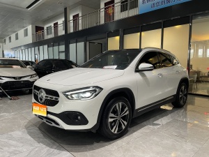 MY2020  Mercedes Benz  GLA Class  GLA 200