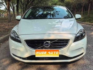 MY2013 Volvo V40 2.0T Elegant 