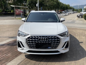 MY2024 AUDI Q3 35 TFSI Fashion Dynamic