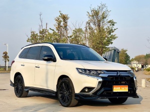 MY2021 Outlander 2.4L 4WD Enjoy Version 5 seats