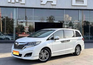 MY2016 Elysion 2.4L Luxury Version 