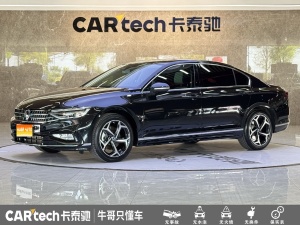 2025款 迈腾 众享款 330TSI DSG豪华型