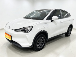 2021款 哪吒V 标准续航娱乐版升级型