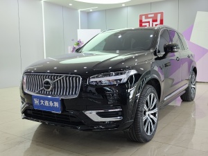 2024款 沃尔沃XC90 B6 智逸豪华版 7座