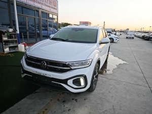2024款 T-ROC探歌 300TSI DSG两驱辰光版