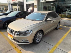 MY2008  Bora  1.6L  MT  Fashion