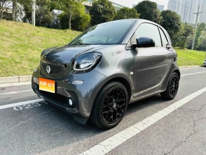 MY2018 smart fortwo 0.9T 66kw Glare Titanium Special Edition National V