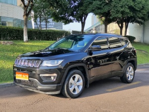 MY2017 Compass 200T AT Family Version