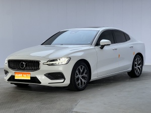 MY2025 Volvo S60 B4 Zhiyi Luxury