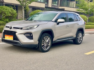 2020款 威兰达 2.0L CVT四驱尊贵版