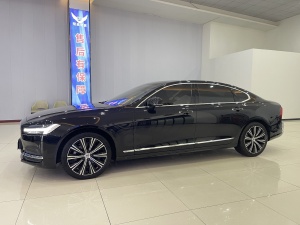 2022款 沃尔沃S90 B5 智远豪华版