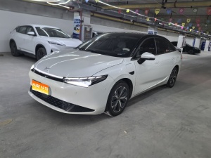 MY2024 Xpeng P5 500 Pro