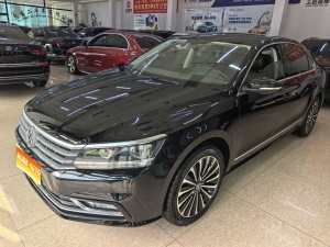 2016款 帕萨特 330TSI DSG御尊版