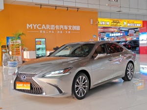 MY2020 Lexus ES 300h Excellent Version 