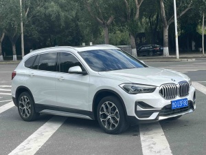 MY2022  BMW  X1 sDrive20Li  Fashion