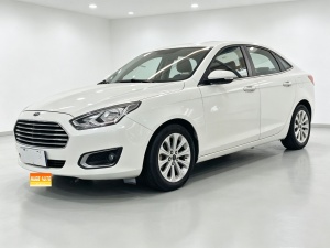 2015款 福睿斯 1.5L 自动时尚型