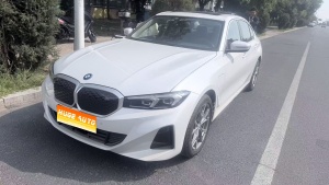 MY2025 BMW i3 eDrive 35 L