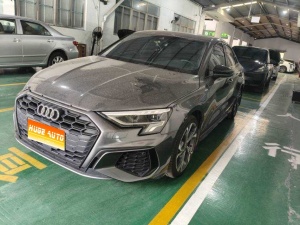 2022款 奥迪A3 A3L Limousine 35 TFSI 豪华运动型