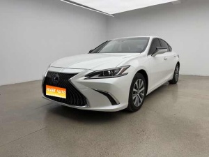 MY2018 Lexus ES 300h Excellence Version National VI