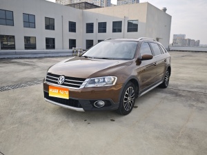 MY2014 Cross Lavida 1.4TSI DSG