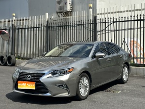 MY2015 Lexus ES 250 Elegant Version 