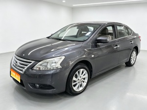 2012款 轩逸 1.8XE CVT舒适版