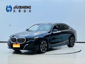 MY2025 BMW 5 Series 530Li Lead Version M Sport kit