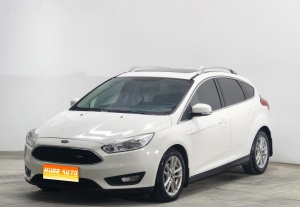 MY2018 Focus Hatchback Classic EcoBoost 125 AT Super Fashion Intelligent Version