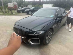 MY2023 Jaguar XFL XFL 2.0T P200 2WD Pioneer Luxury Version
