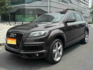 2014款 奥迪Q7 35 TFSI 运动型