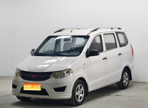 MY2015 Wuling Hongguang 1.5L S Basic Version National V (2)