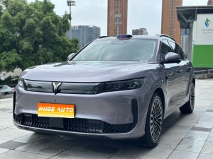 2025款 岚图FREE FREE+ 四驱乾崑版