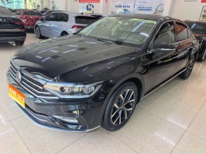 2020款 迈腾 330TSI DSG 领先型