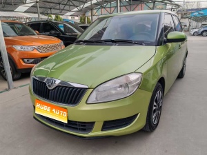 MY2014 Fabia 1.4L MT Delicated Version