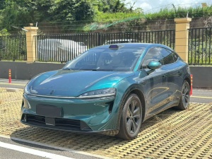 MY2026 LUXEED R7 BEV Max+ 192-Line LiDAR