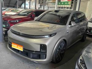 2022款 理想L9 Max