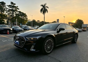 MY2024  AUDI A7L 45 TFSI  Luxury