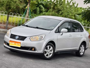 MY2013 Venucia D50 1.6L MT Fashion 