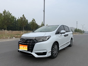 MY2024 ELYSION 2.0L e:HEV Luxury Version