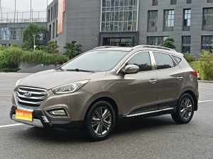 2015款 北京现代ix35 2.0L 自动两驱智能型 国IV