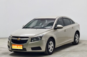 MY2013 Cruze 1.6L SL MT