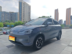 2021款 哪吒V 长续航娱乐版升级型