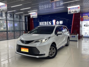 MY2021 SIENNA 2.5L Hybrid Noble Version 