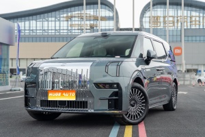 2024款 极氪009 六座行政版四驱 108kWh