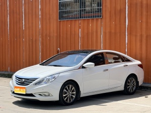 MY2014 Sonata (Gen8+) 2.0L AT Luxury Version 