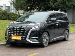 MY2024 DENZA D9 DM-i 980 4WD Distinguished