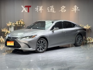 MY2023 LEXUS ES 200 Excellence Version